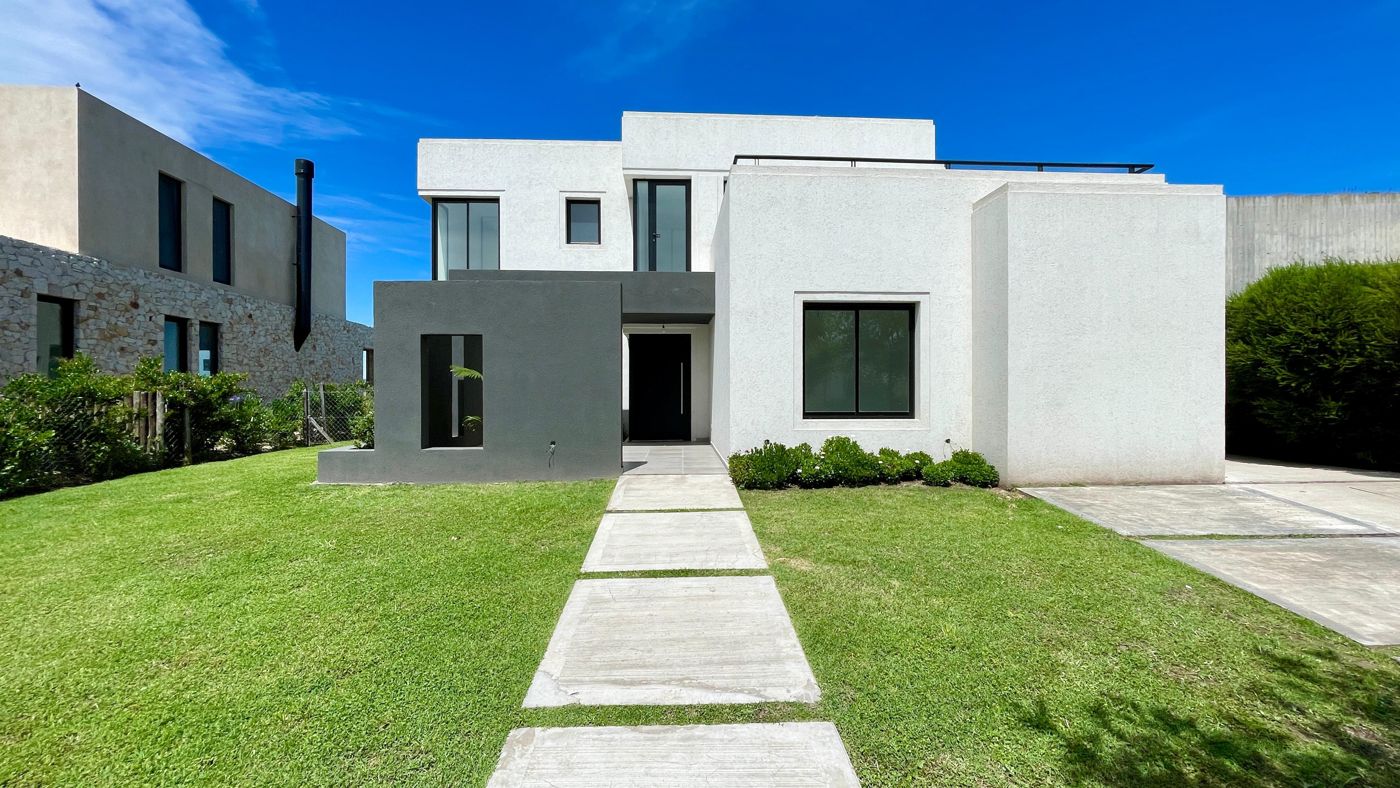 Casa en venta en El Cantón Golf