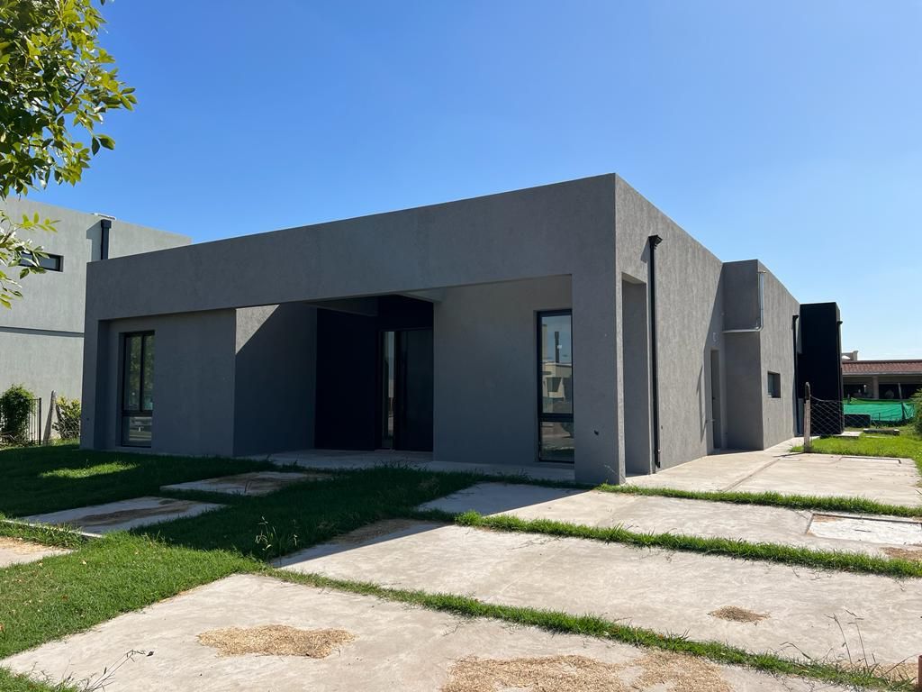 Casa en venta en Haras Santa María