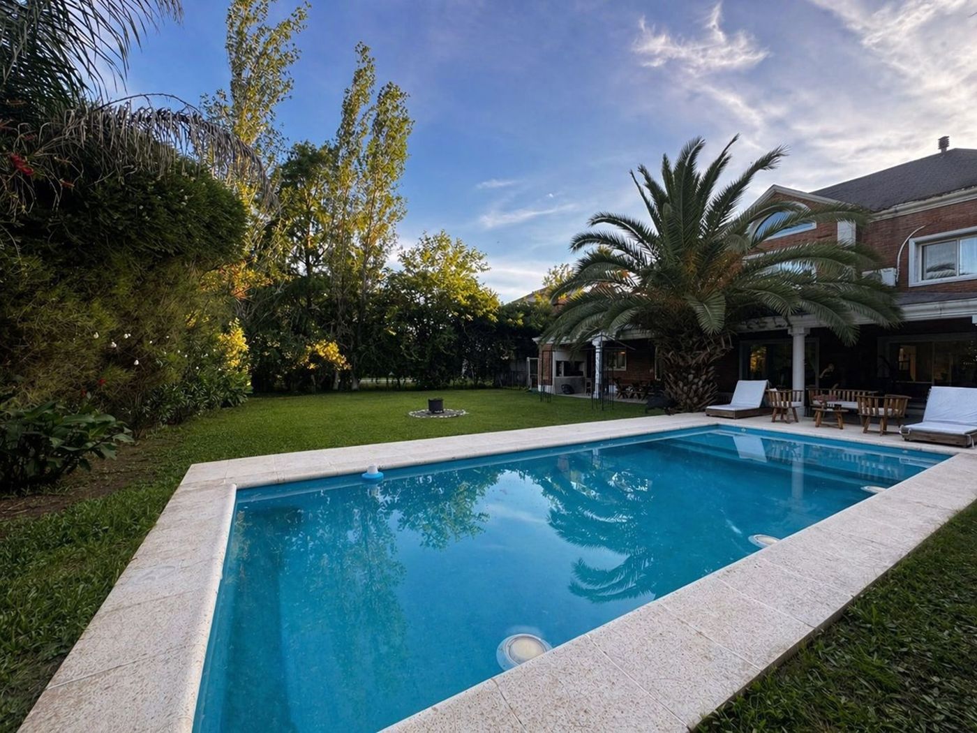 Casa en venta en La Alameda
