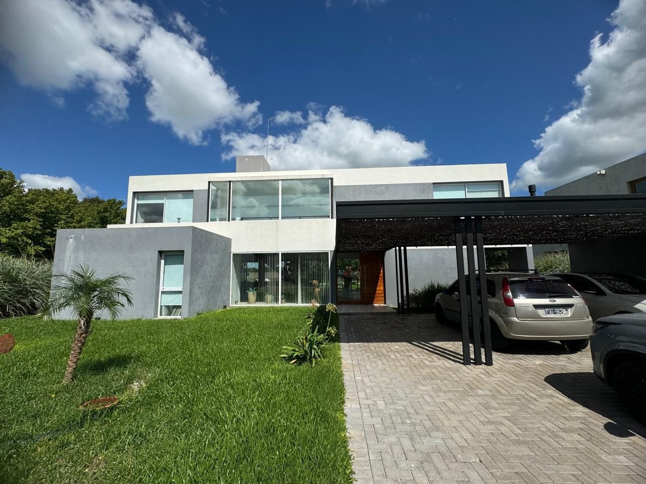 Casa en venta en Haras del Sol