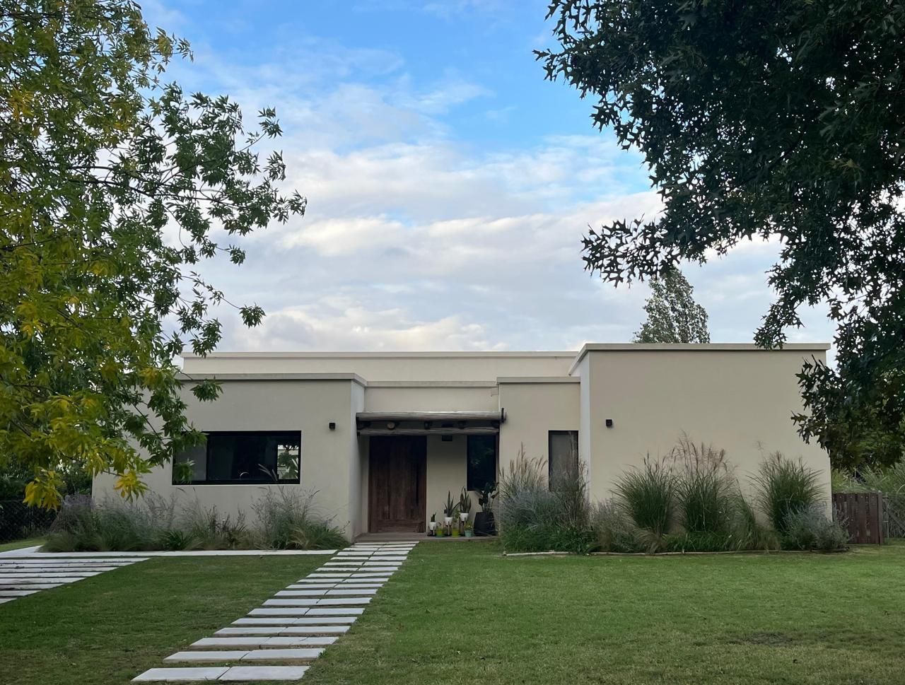 Casa en venta en Los Alcanfores