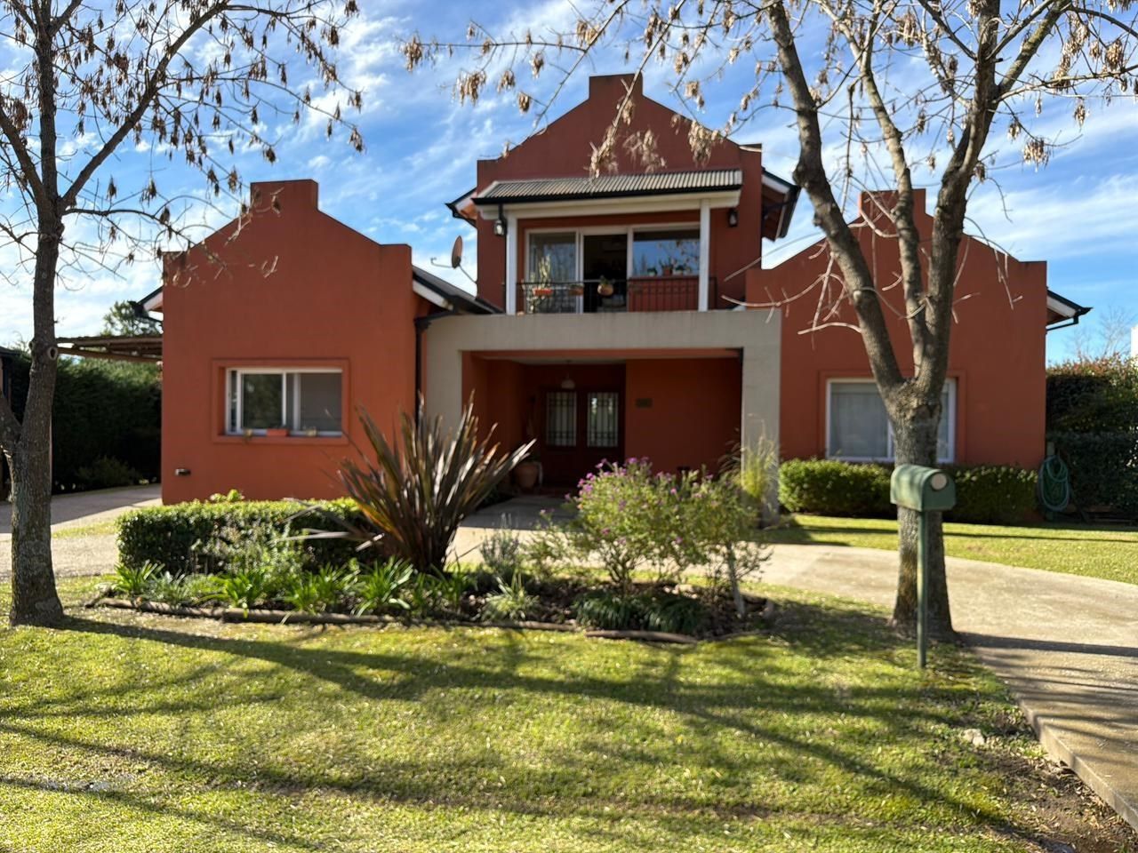 Casa en venta en Los Jazmines