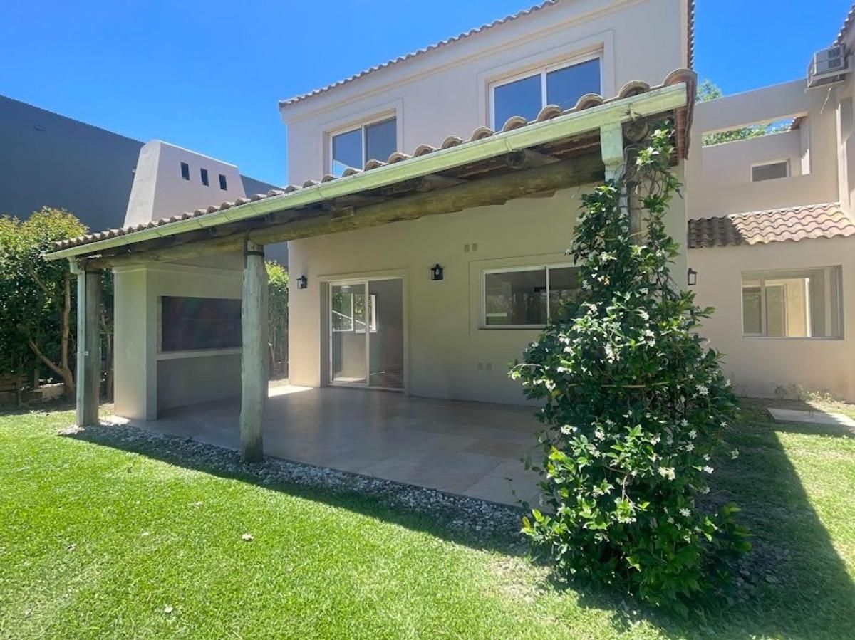 Casa en venta en Saint Matthew´s Village
