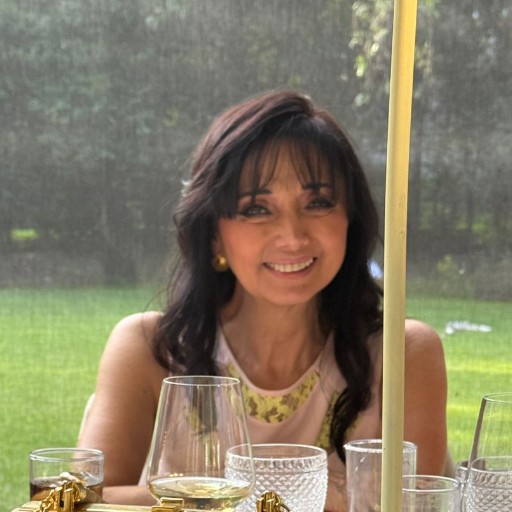Laura Revilla