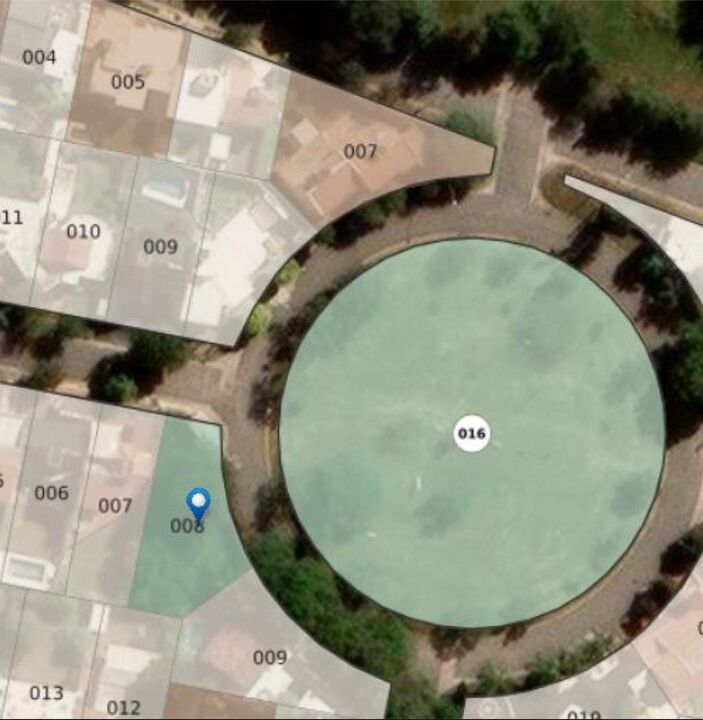 Terreno con pileta en venta en Jardin Claret – USD 69.000 - foto 1