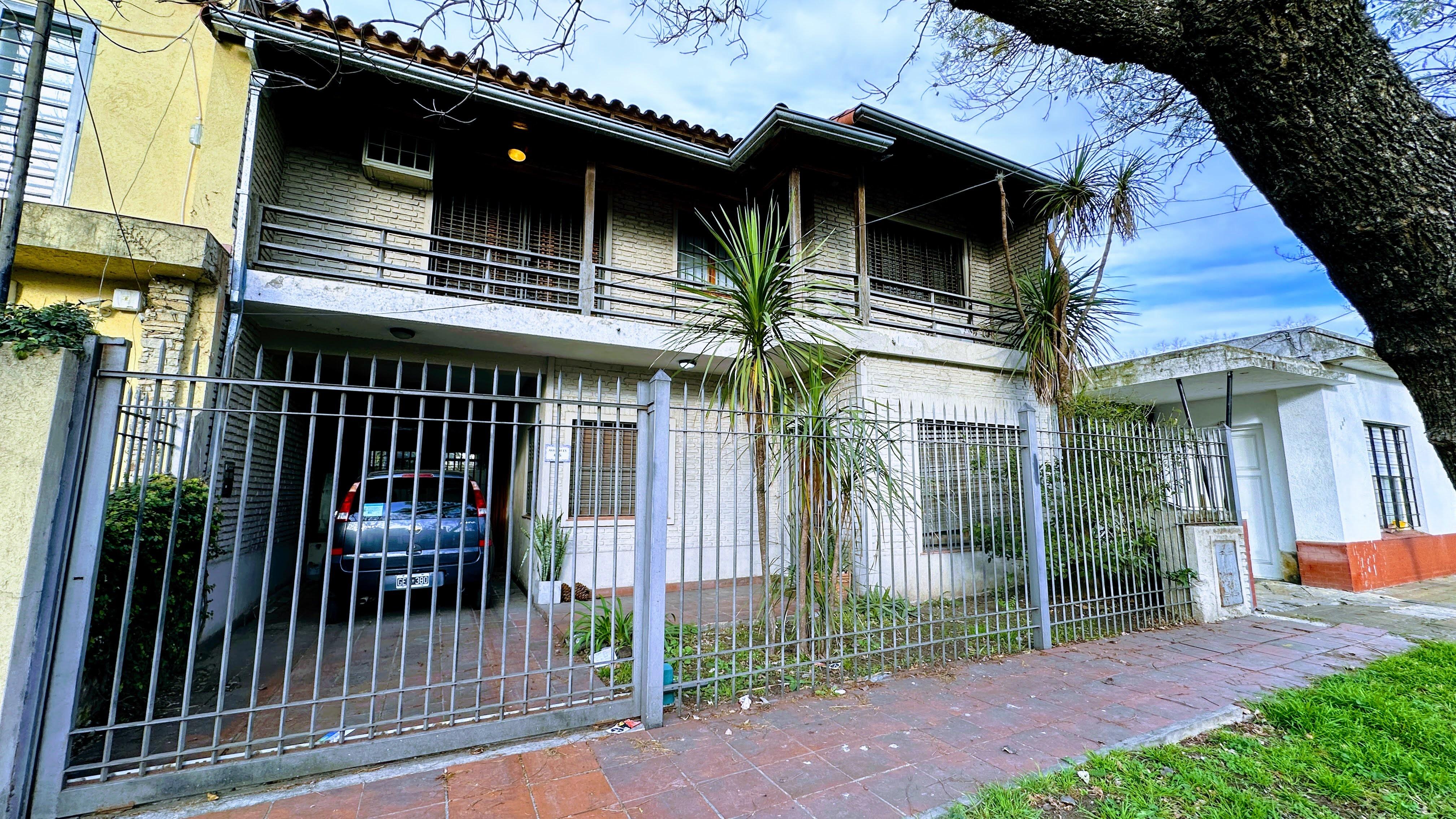 Casa en venta · Castelar Norte, Castelar, Morón, GBA Oeste, Provincia de Buenos Aires