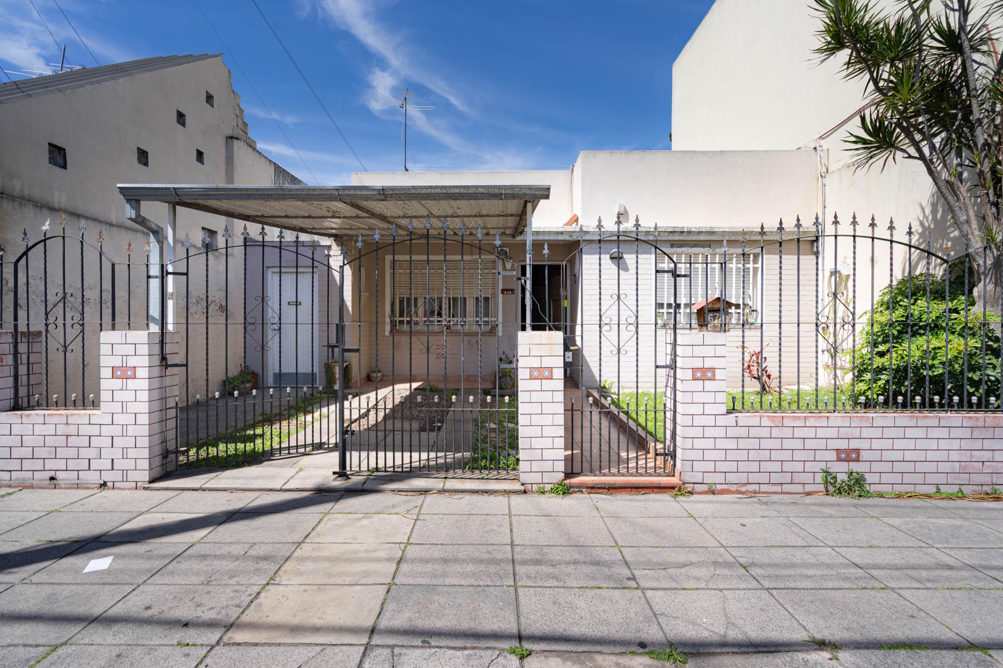 Casa en venta · Lomas del Mirador, La Matanza, GBA Oeste, Provincia de Buenos Aires