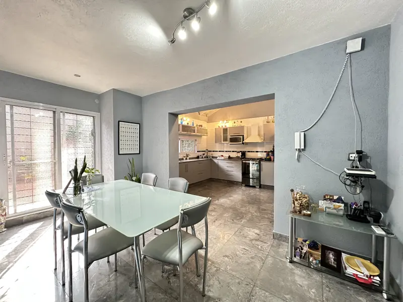 Casa en venta · El Palomar, Morón, GBA Oeste, Provincia de Buenos Aires