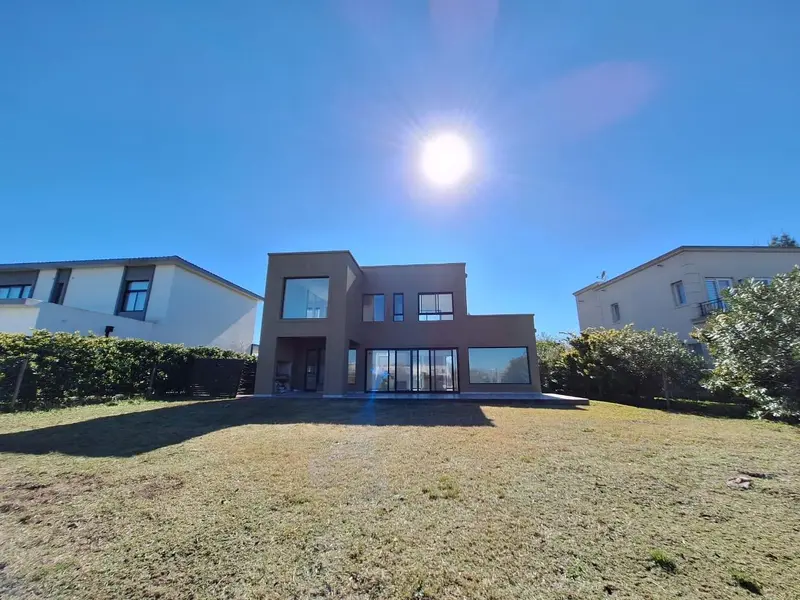 Casa en venta · El Cantón, Escobar, GBA Norte, Provincia de Buenos Aires
