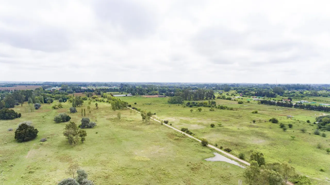 Terreno en venta · Exaltación de la Cruz