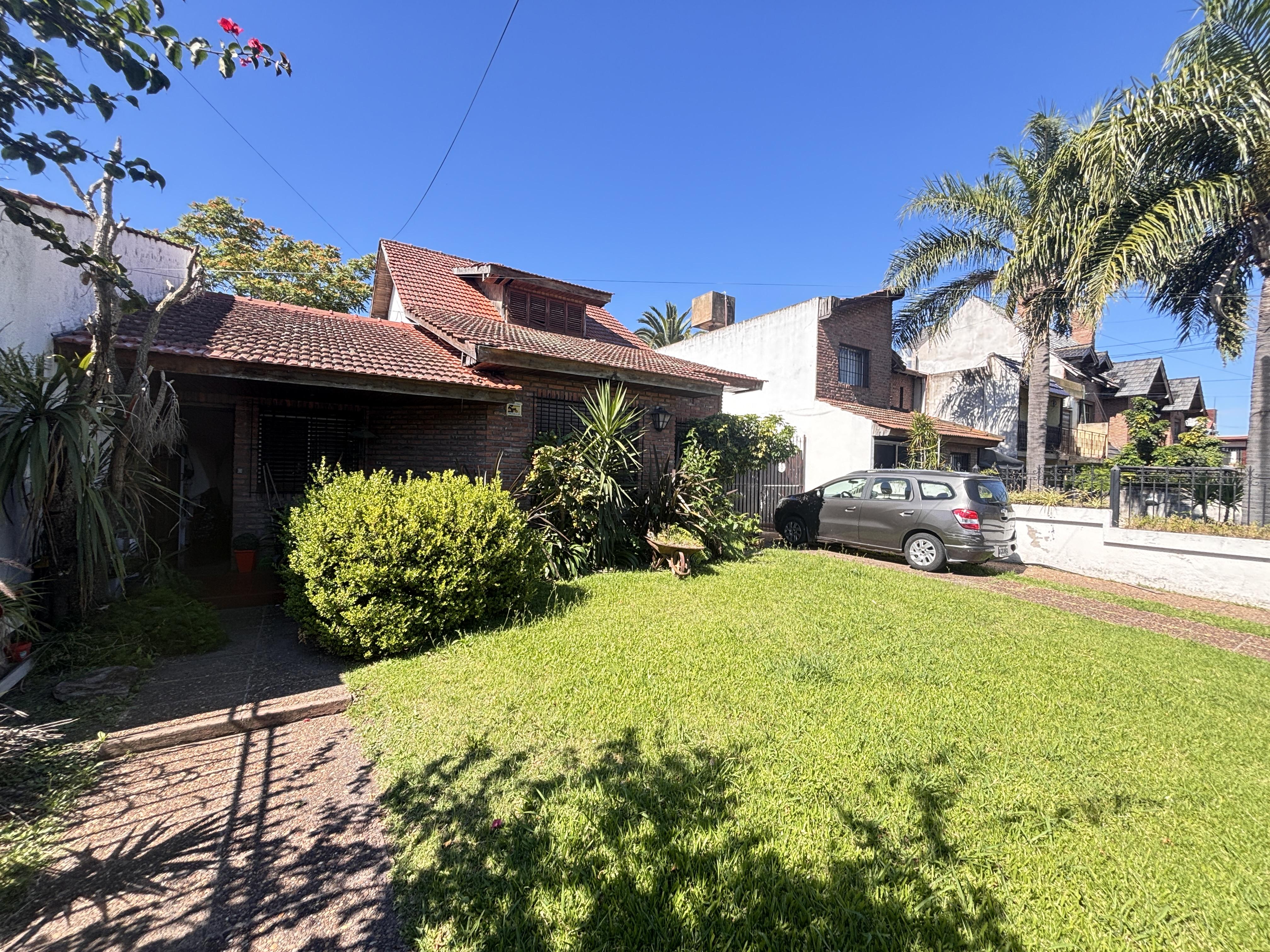 Casa en venta · Castelar Sur, Castelar, Morón, GBA Oeste, Provincia de Buenos Aires