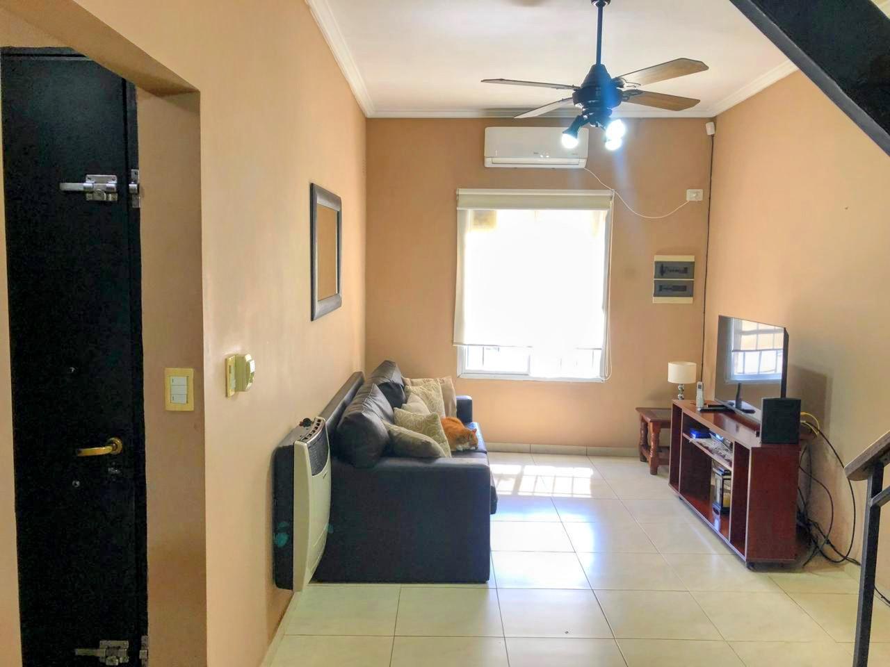 Casa en venta · Castelar Norte, Castelar, Morón, GBA Oeste, Provincia de Buenos Aires
