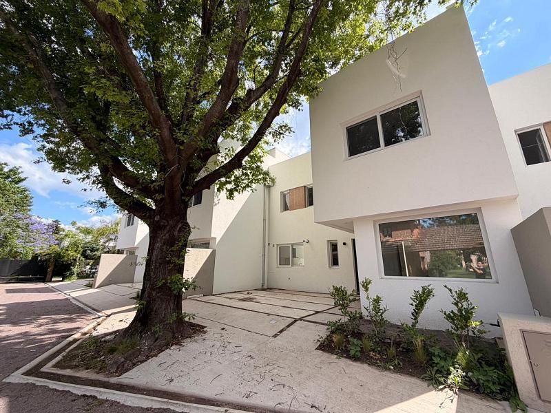 Casa en venta · San Isidro, GBA Norte, Provincia de Buenos Aires