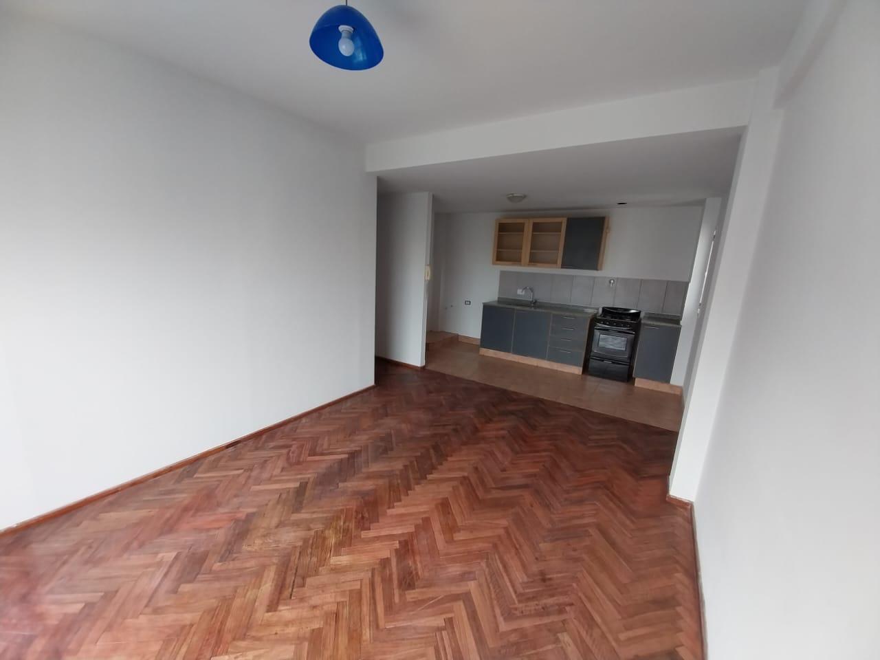 Departamento en alquiler · San Martín Centro, General San Martin, GBA Norte, Provincia de Buenos Aires