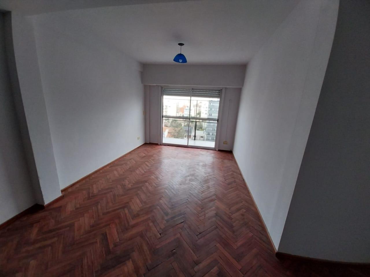 Departamento en alquiler · San Martín Centro, General San Martin, GBA Norte, Provincia de Buenos Aires