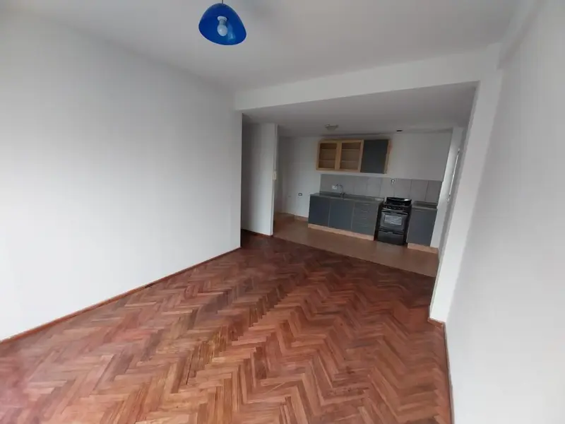 Departamento en alquiler · San Martín Centro, General San Martin, GBA Norte, Provincia de Buenos Aires