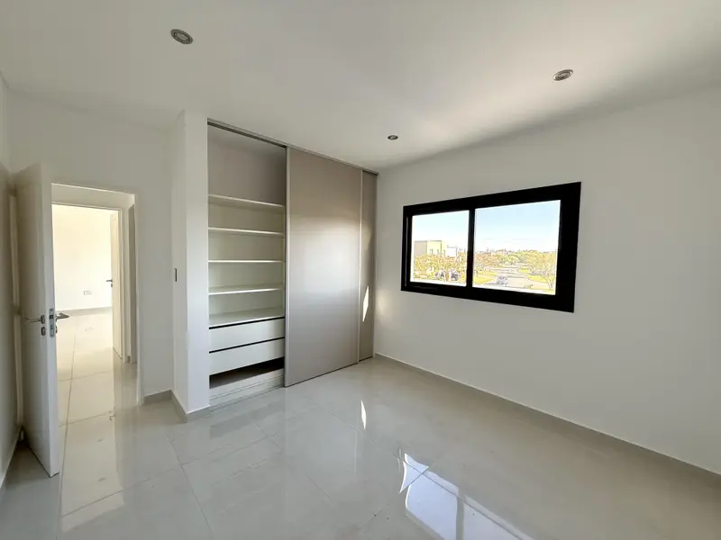 Casa en venta · Santa Sofía, Pilar Del Este, Pilar, GBA Norte, Provincia de Buenos Aires Casa en venta · Santa Sofía, Pilar Del Este, Pilar, GBA Norte, Provincia de Buenos Aires