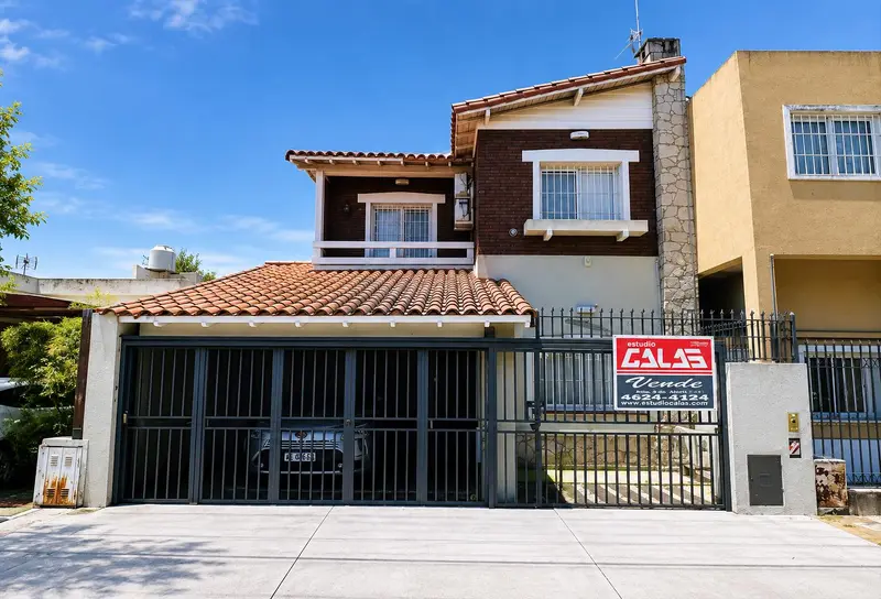 Casa en venta · Castelar Norte, Castelar, Morón, GBA Oeste, Provincia de Buenos Aires