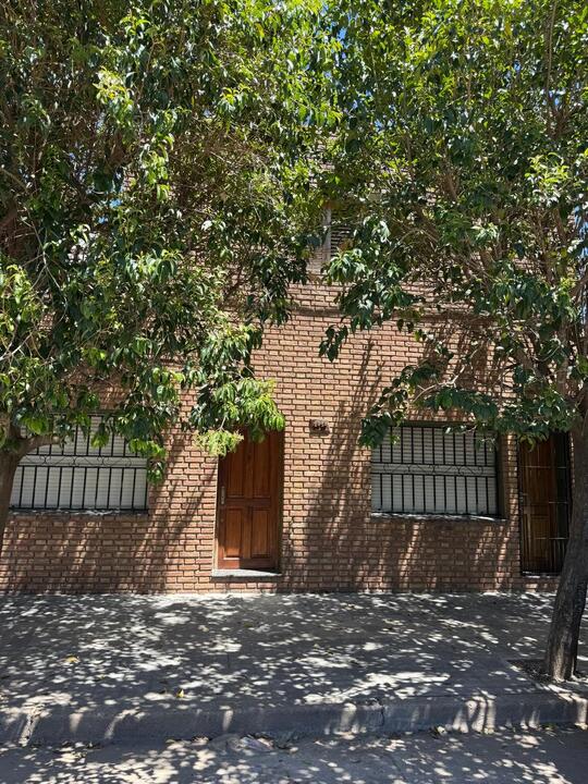 Departamento de 2 ambientes en venta en Talleres Oeste - foto 1