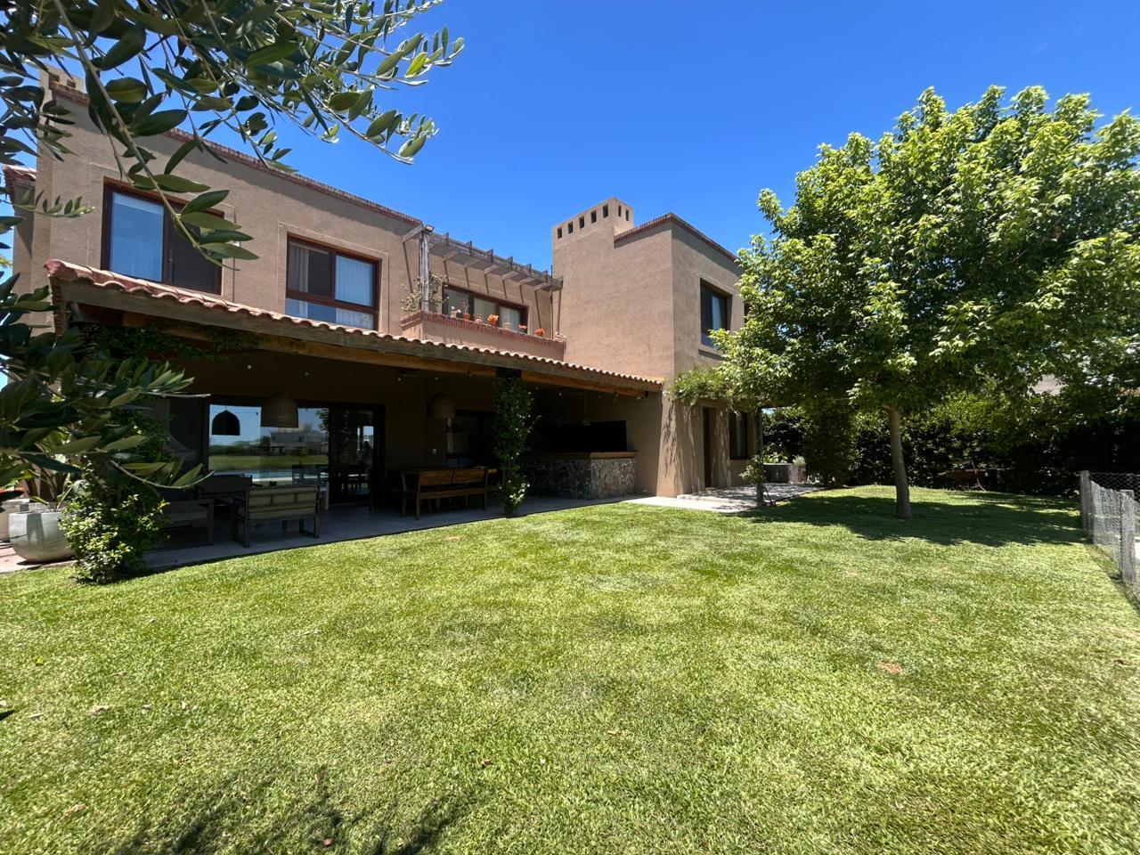 Casa en venta · Puertos del Lago Marinas, Tigre, GBA Norte, Provincia de Buenos Aires