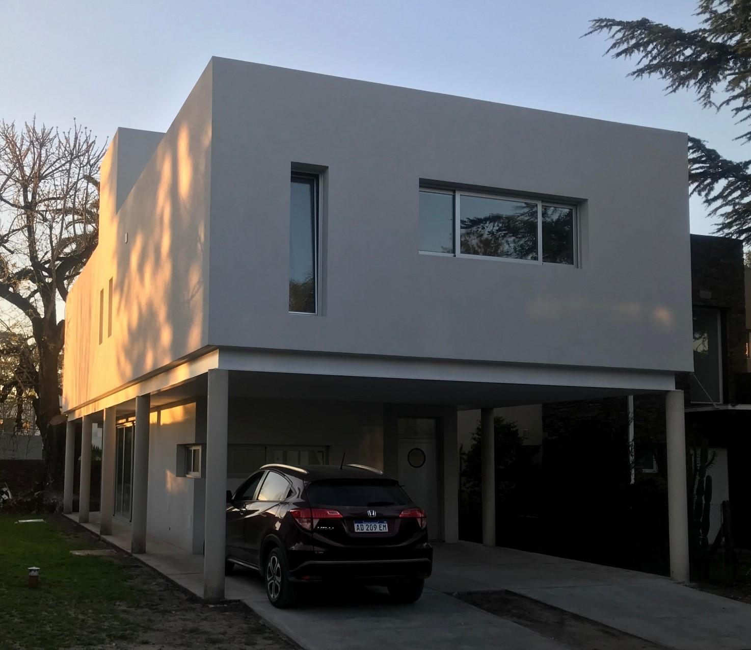 Casa en venta · Villa Gobernador Udaondo, Ituzaingó, GBA Oeste, Provincia de Buenos Aires