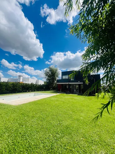 Casa en alquiler · El Cantón, Escobar, GBA Norte, Provincia de Buenos Aires Casa en alquiler · El Cantón, Escobar, GBA Norte, Provincia de Buenos Aires