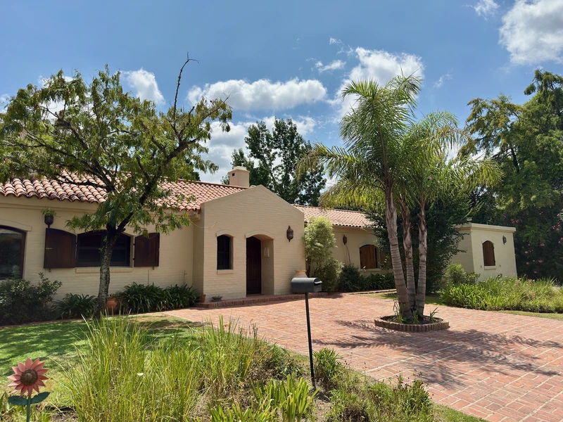 IMG_7633.jpg