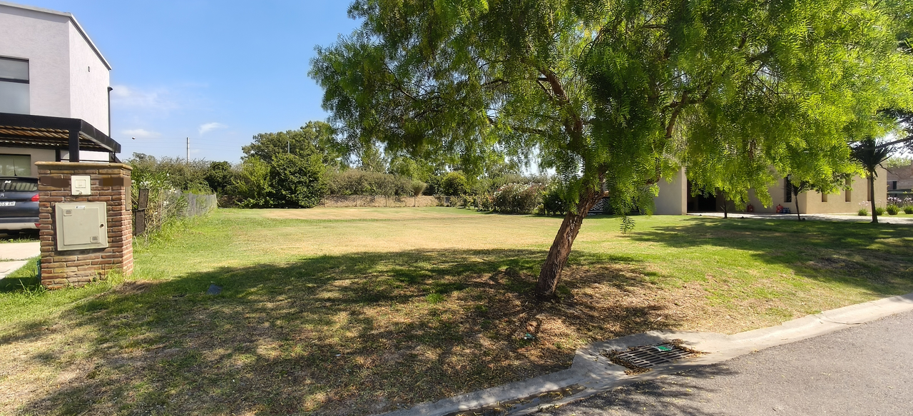 Terreno en venta · Escobar