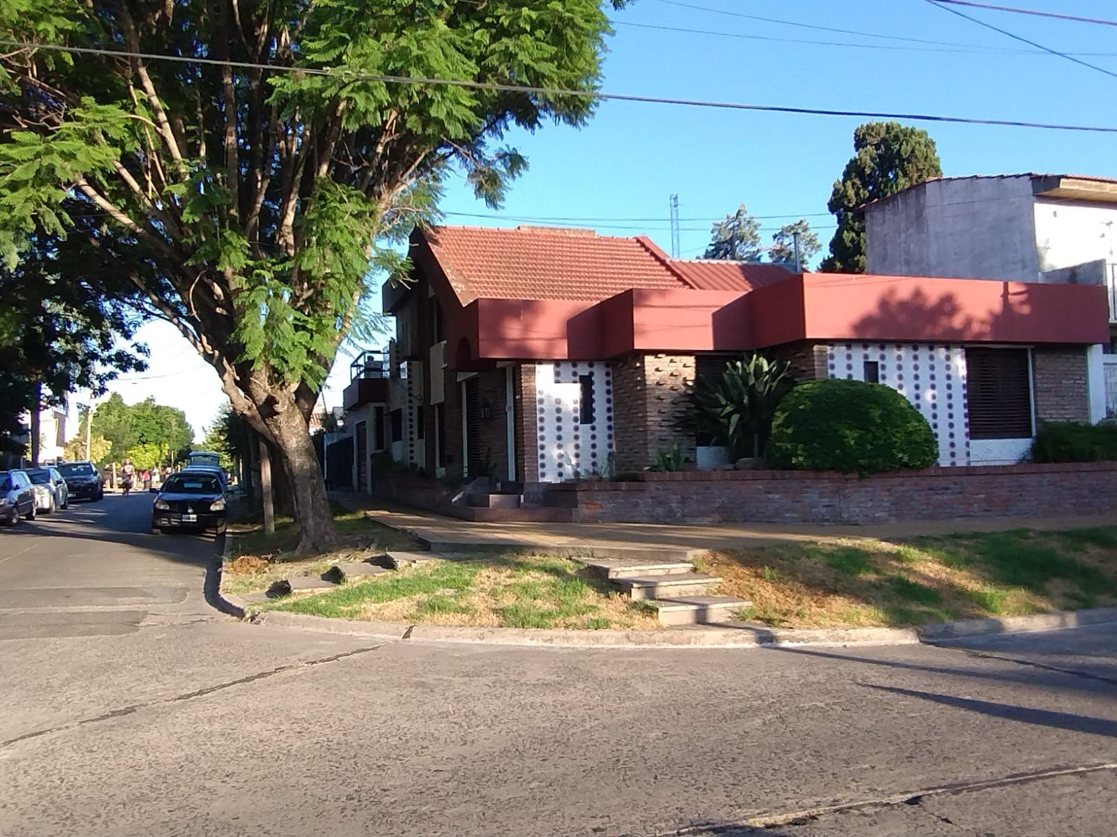 Casa en venta · Castelar Norte, Castelar, Morón, GBA Oeste, Provincia de Buenos Aires