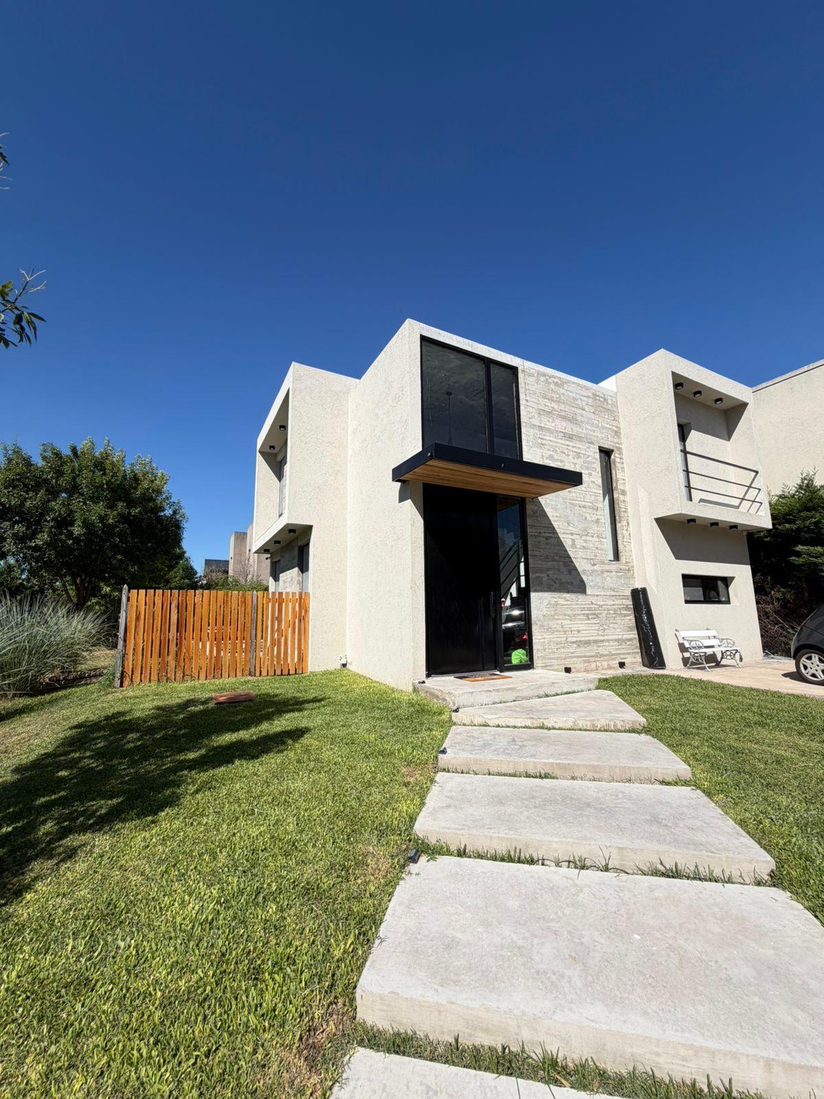 Casa en venta · Grand Bourg, Malvinas Argentinas, GBA Norte, Provincia de Buenos Aires
