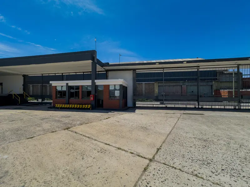 Depósito en alquiler · Avellaneda, Avellaneda, GBA Sur, Provincia de Buenos Aires