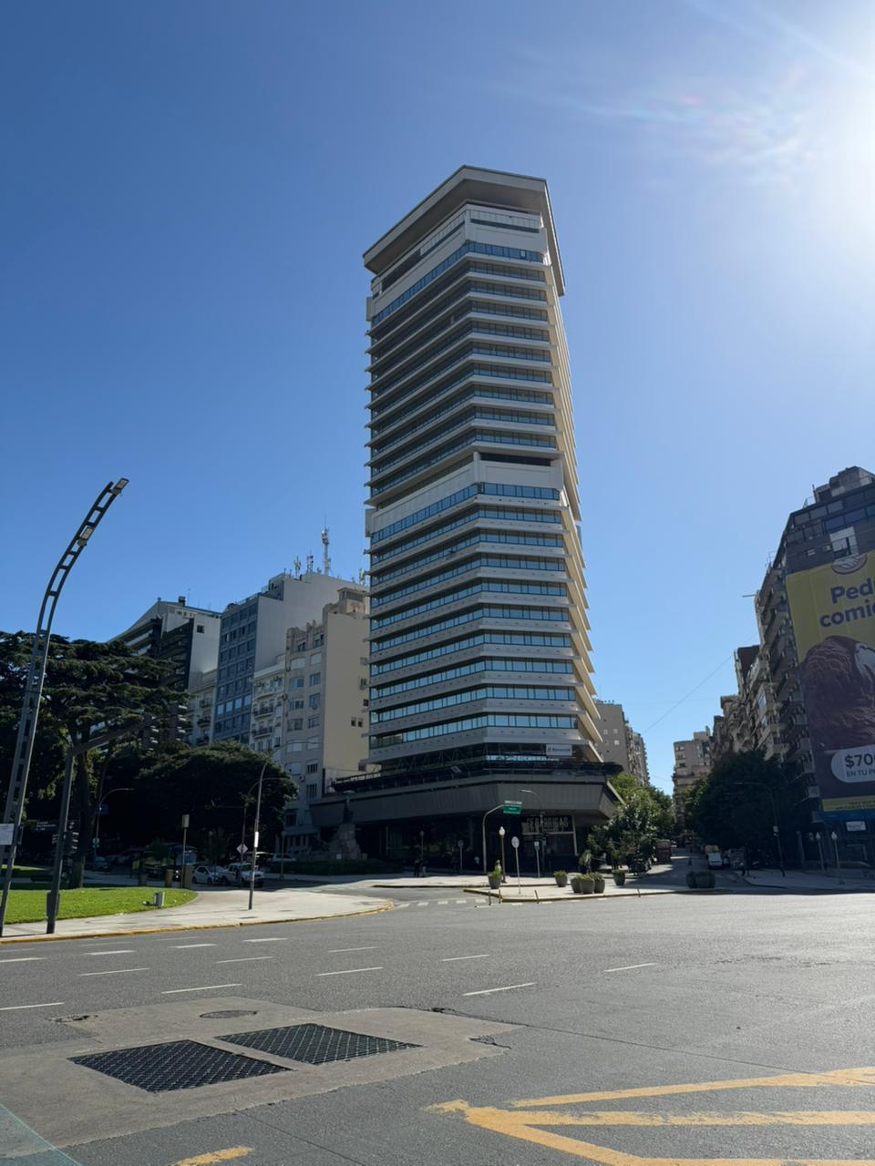 Oficina en alquiler · Retiro, CABA