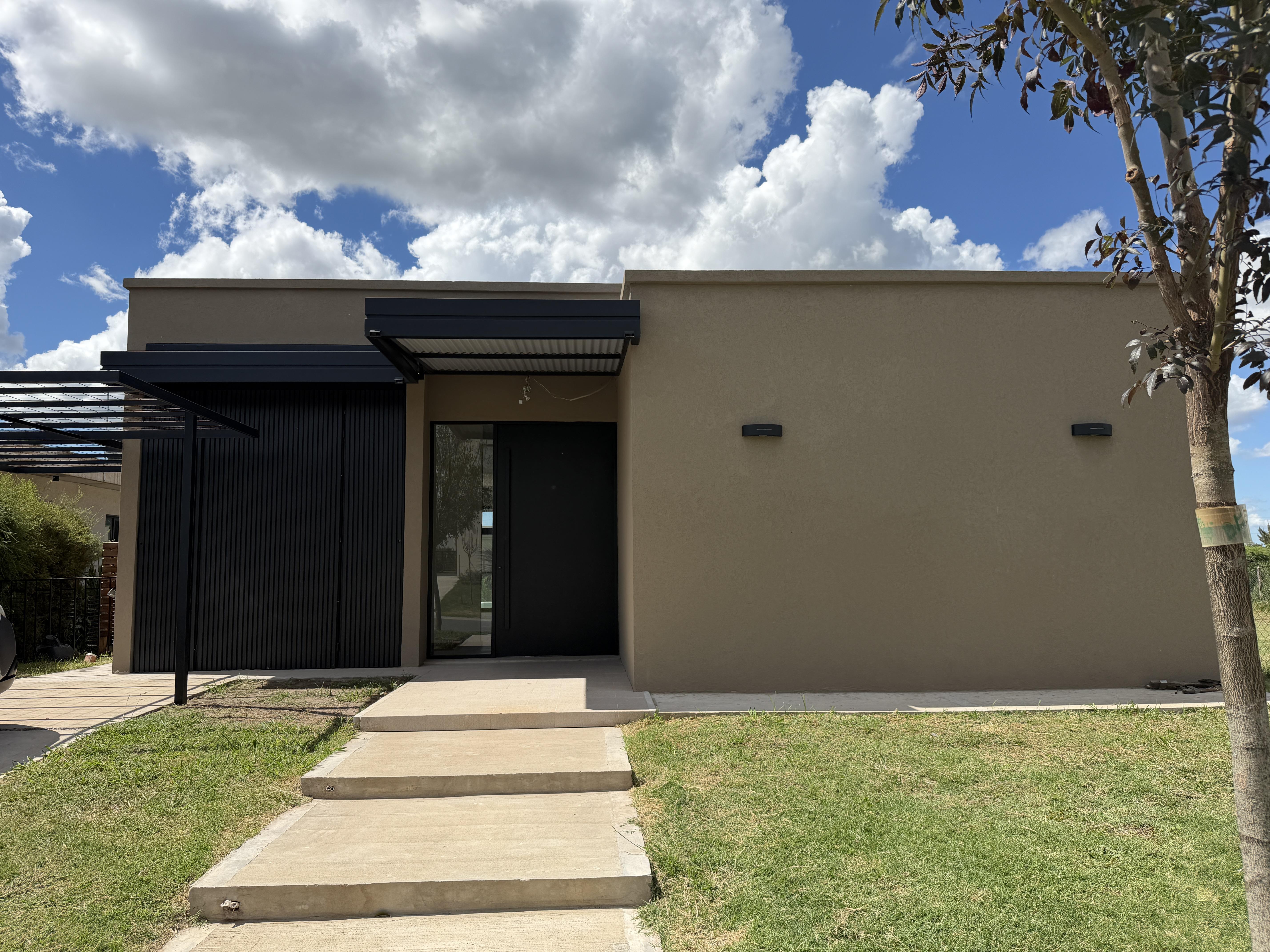 Casa en venta · Santo Tomas, Pilar, GBA Norte, Provincia de Buenos Aires