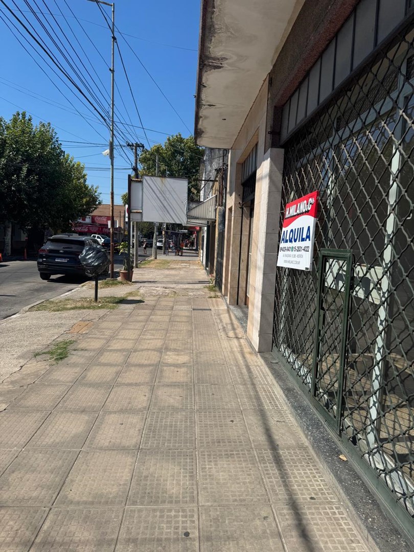 Comercio en alquiler · Morón, GBA Oeste, Provincia de Buenos Aires