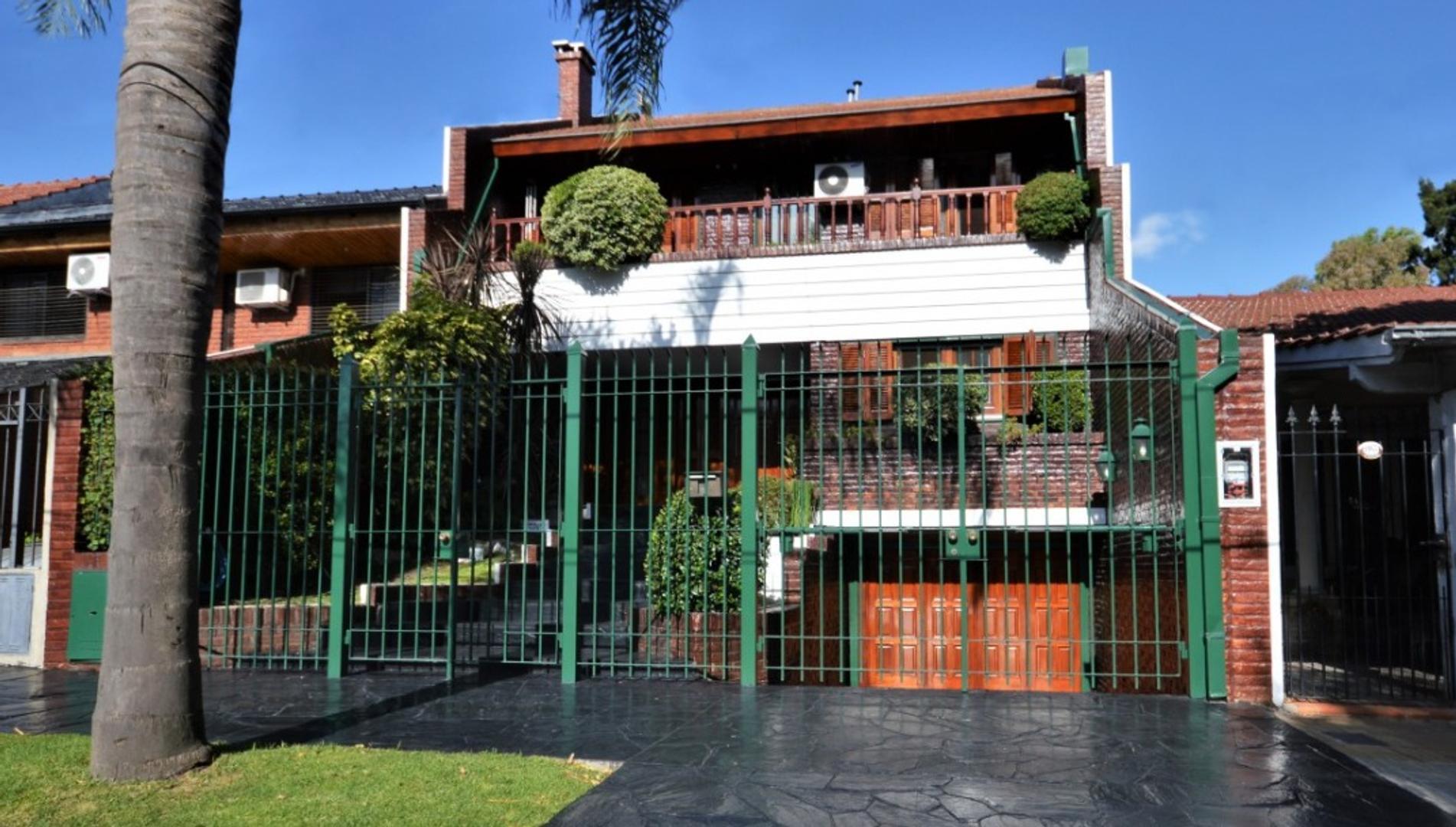 Casa en venta · Castelar, Morón, GBA Oeste, Provincia de Buenos Aires