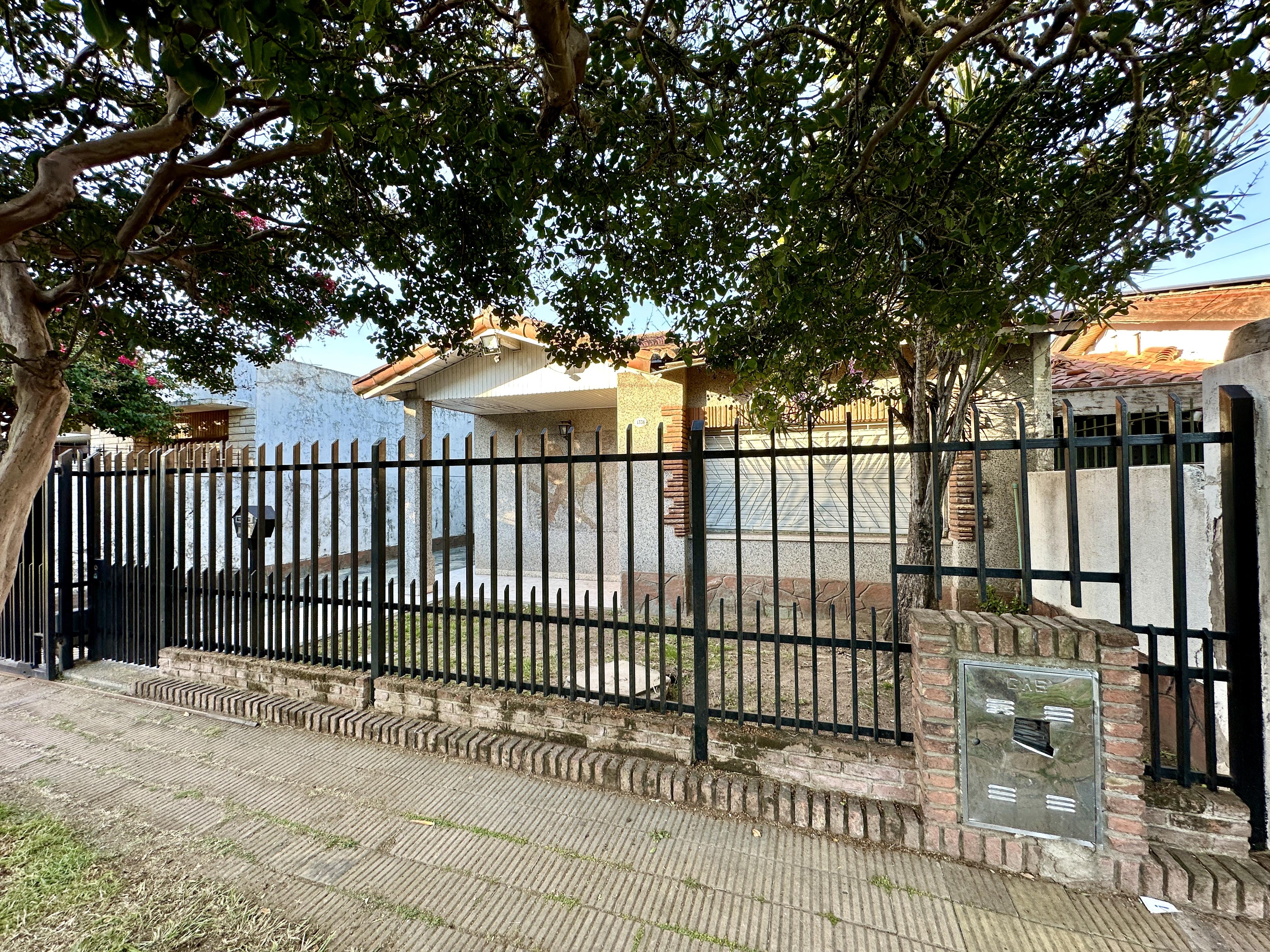Casa en venta · Morón Sur, Morón, Morón, GBA Oeste, Provincia de Buenos Aires