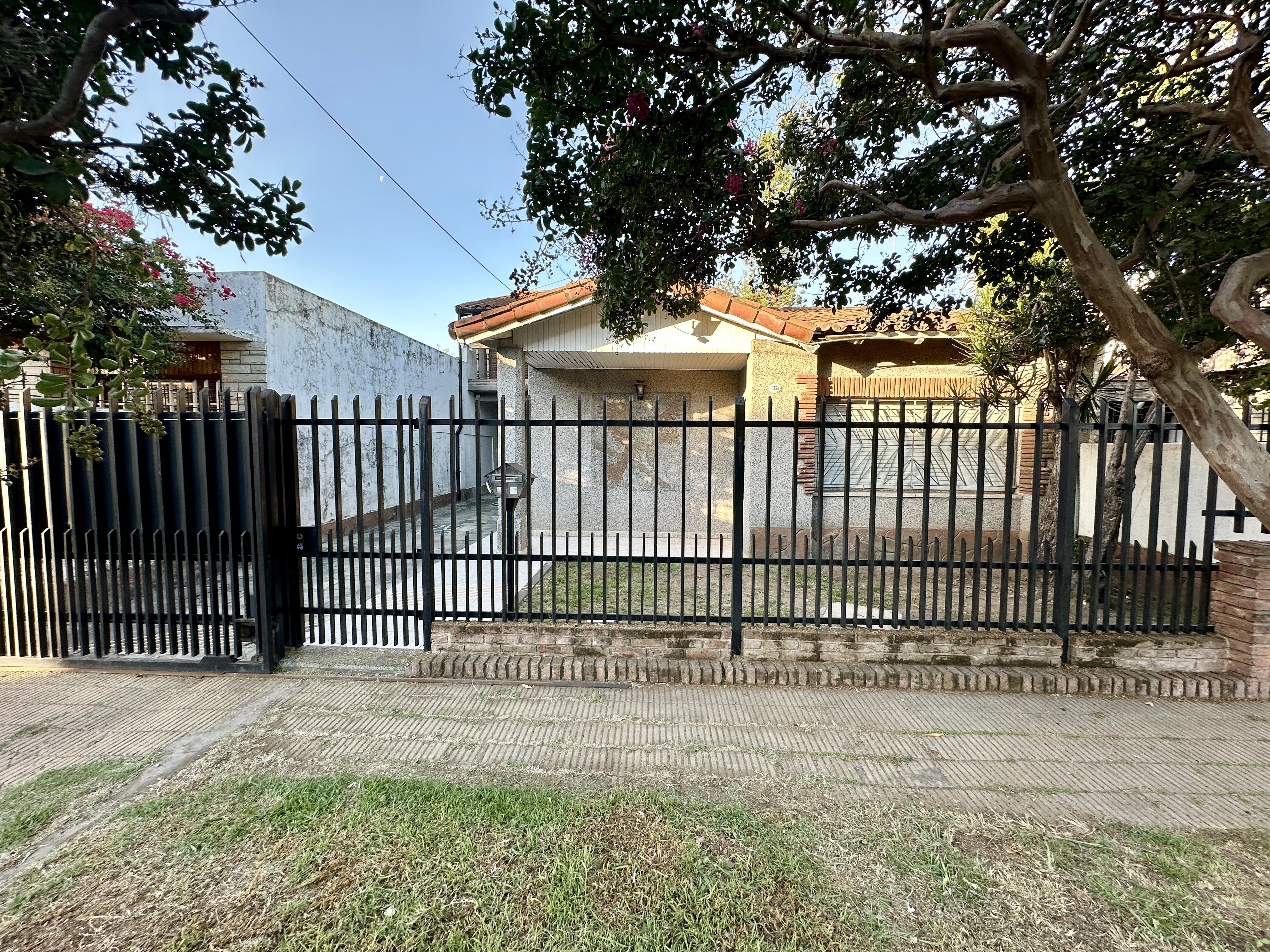 Casa en venta · Morón Sur, Morón, Morón, GBA Oeste, Provincia de Buenos Aires