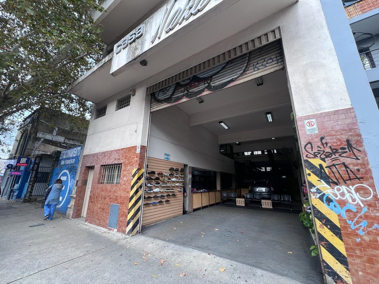 Depósito en venta · Morón, GBA Oeste, Provincia de Buenos Aires
