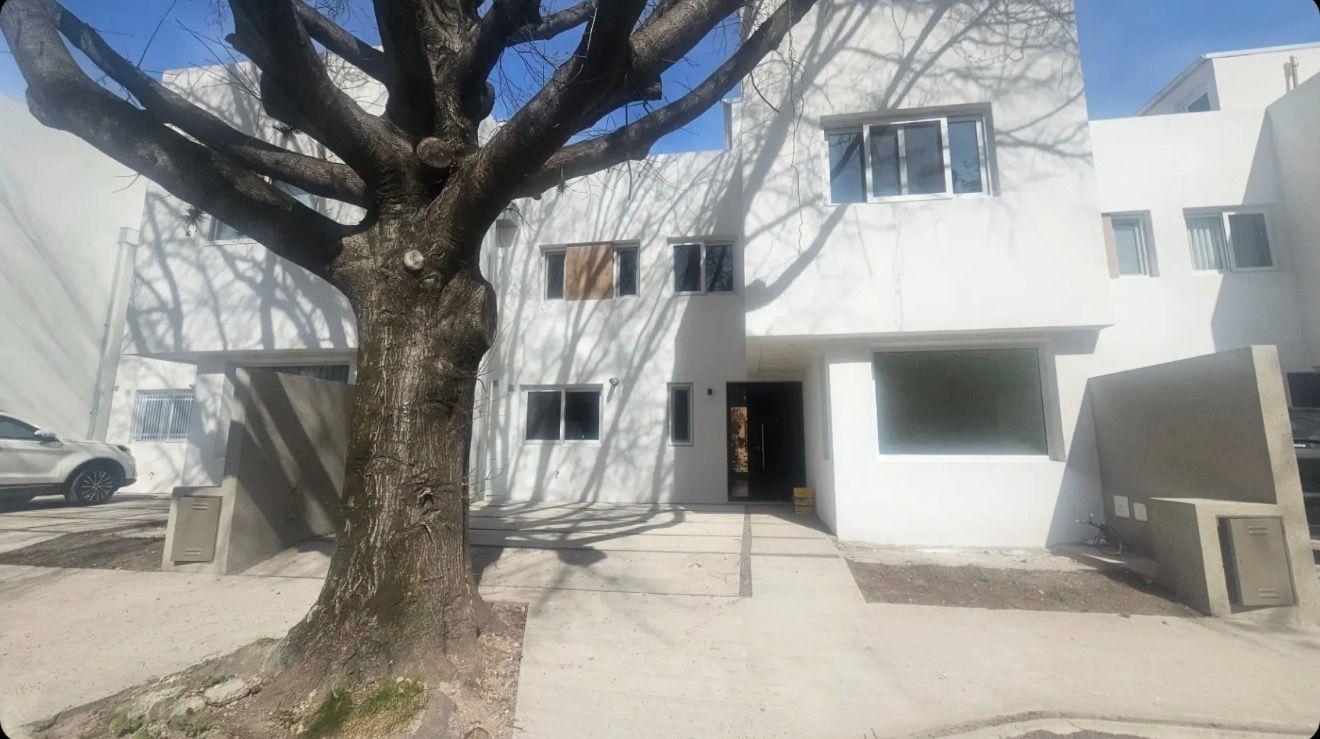 Casa en venta · Las Lomas de San Isidro, San Isidro, GBA Norte, Provincia de Buenos Aires