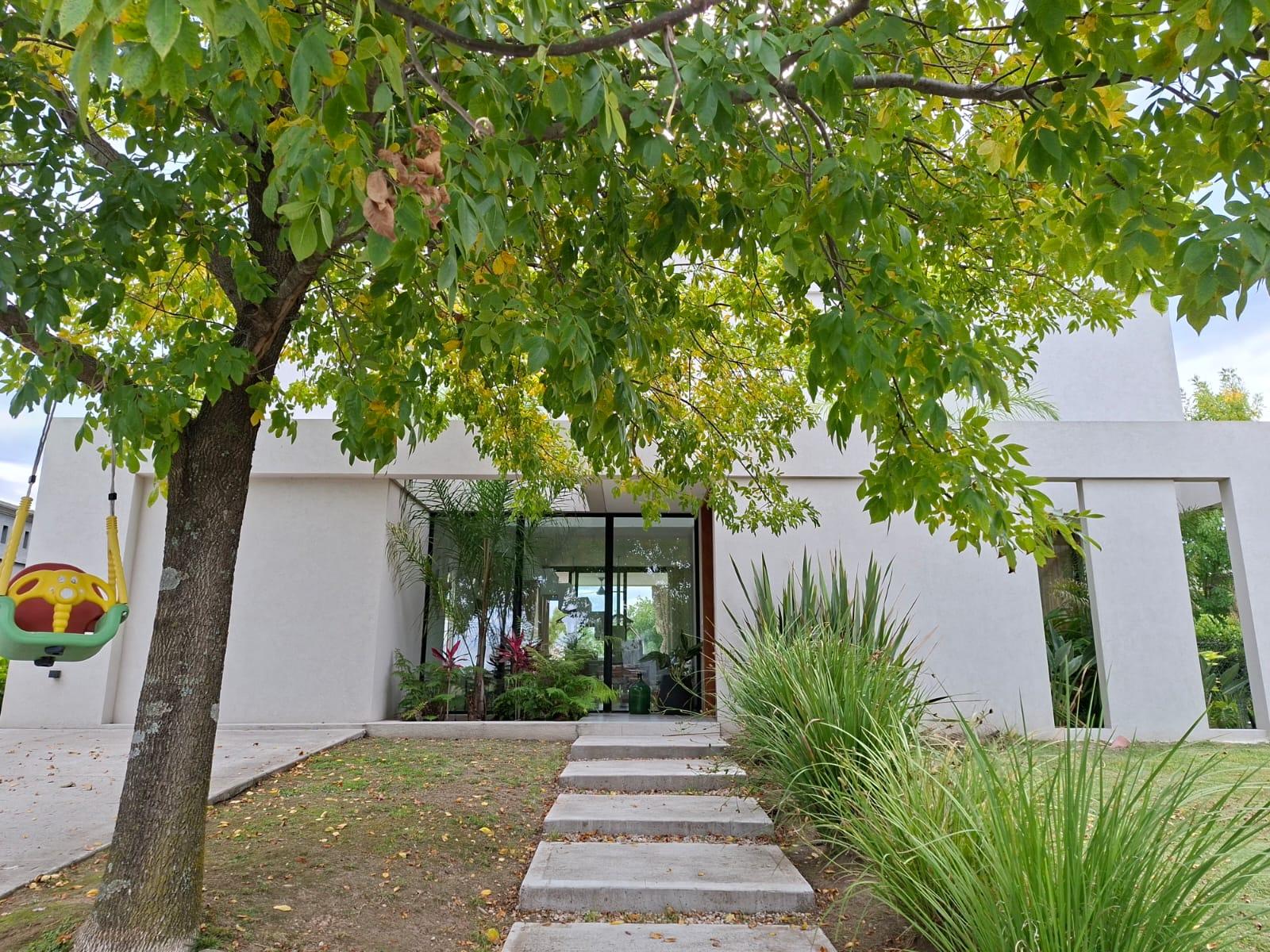 Casa en venta · El Canton - Golf, Escobar, GBA Norte, Provincia de Buenos Aires
