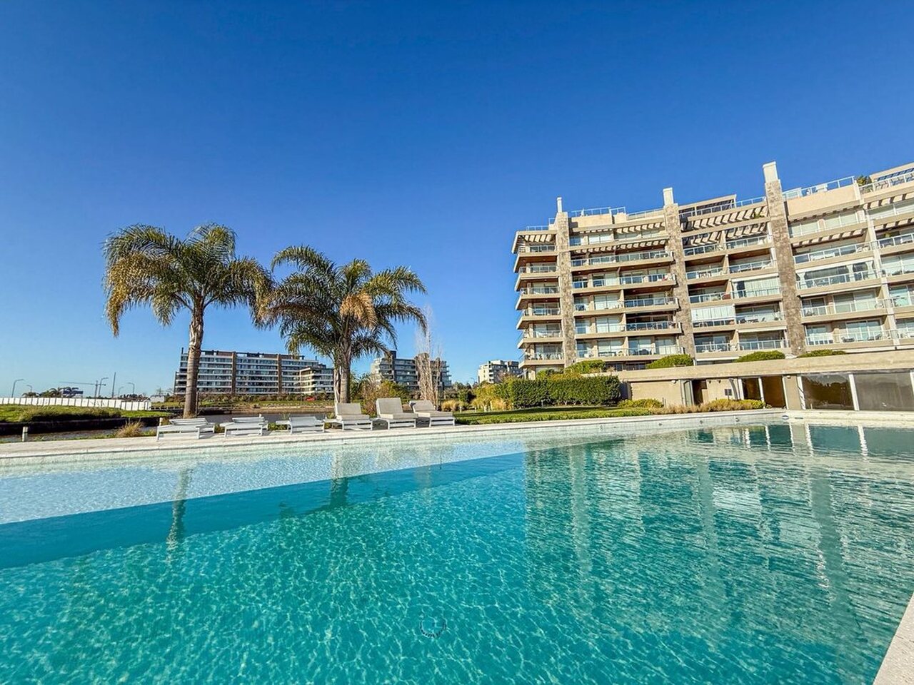 Departamento de 3 ambientes en venta en Nordelta - foto 1
