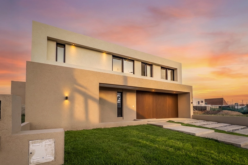 00_Exterior (3).jpg