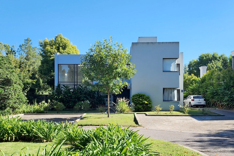 fachada 02.jpg