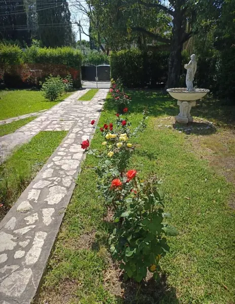 Casa en venta · Villa Gobernador Udaondo, Ituzaingó, GBA Oeste, Provincia de Buenos Aires