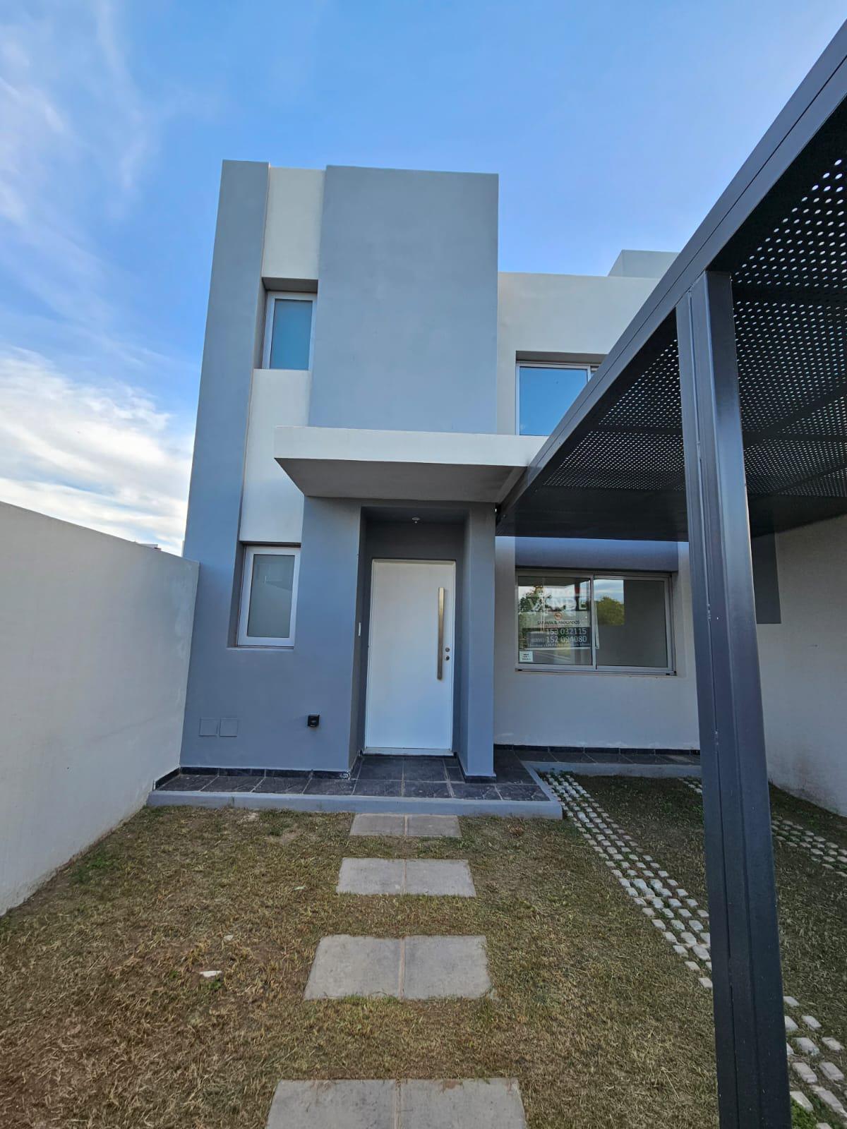 Casa en alquiler · Villa Allende, Colon, Córdoba