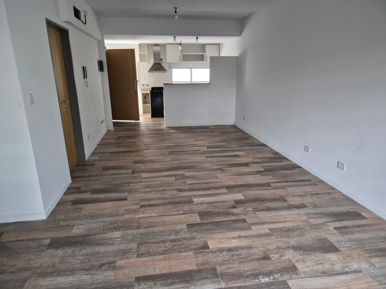 Departamento en alquiler · Parque Chacabuco, CABA