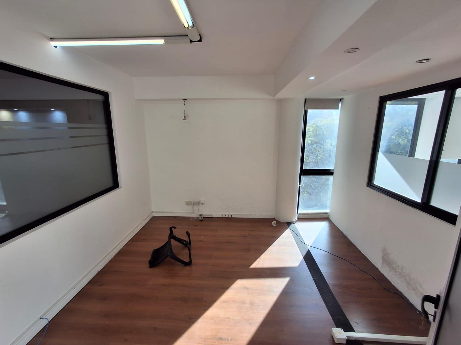 Oficina en venta · Retiro, CABA