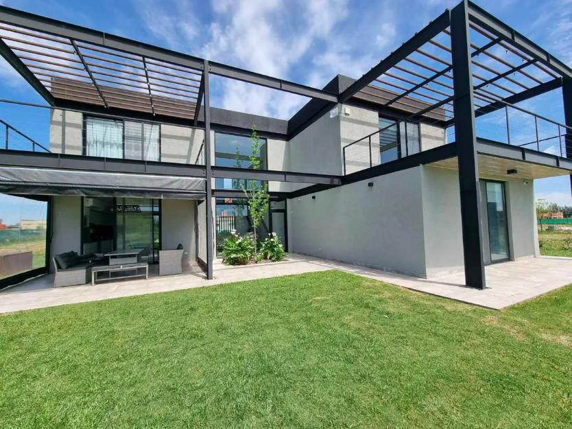 Casa en venta · Medal Country Club, Pilar, GBA Norte, Provincia de Buenos Aires