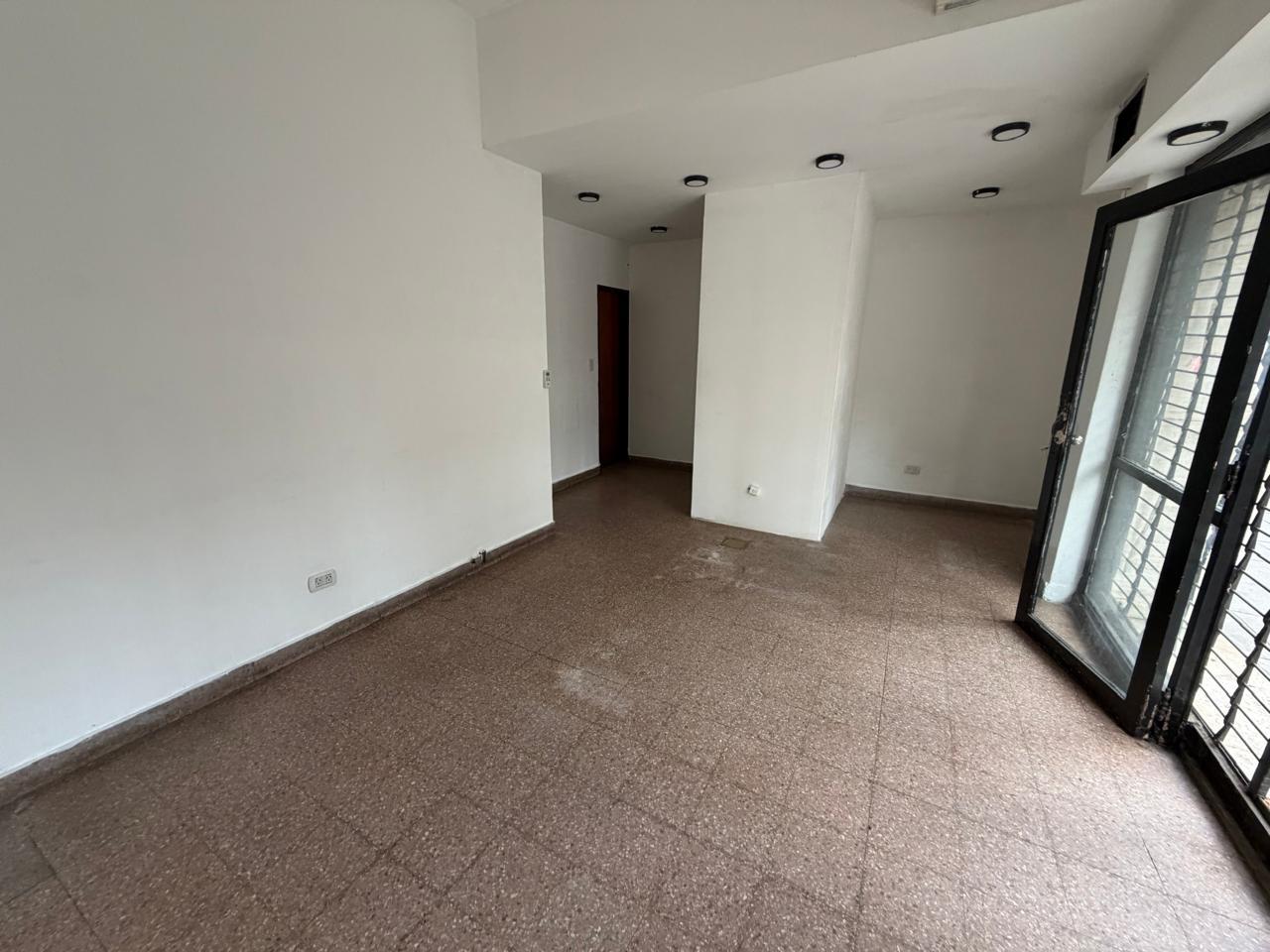 Comercio en alquiler · Villa Urquiza, CABA