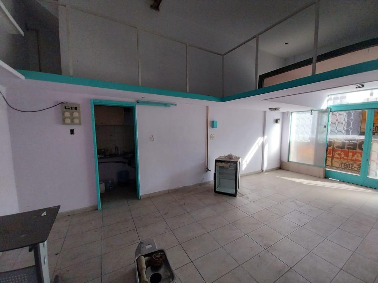 Depósito en alquiler · Villa Maipú, General San Martin, GBA Norte, Provincia de Buenos Aires